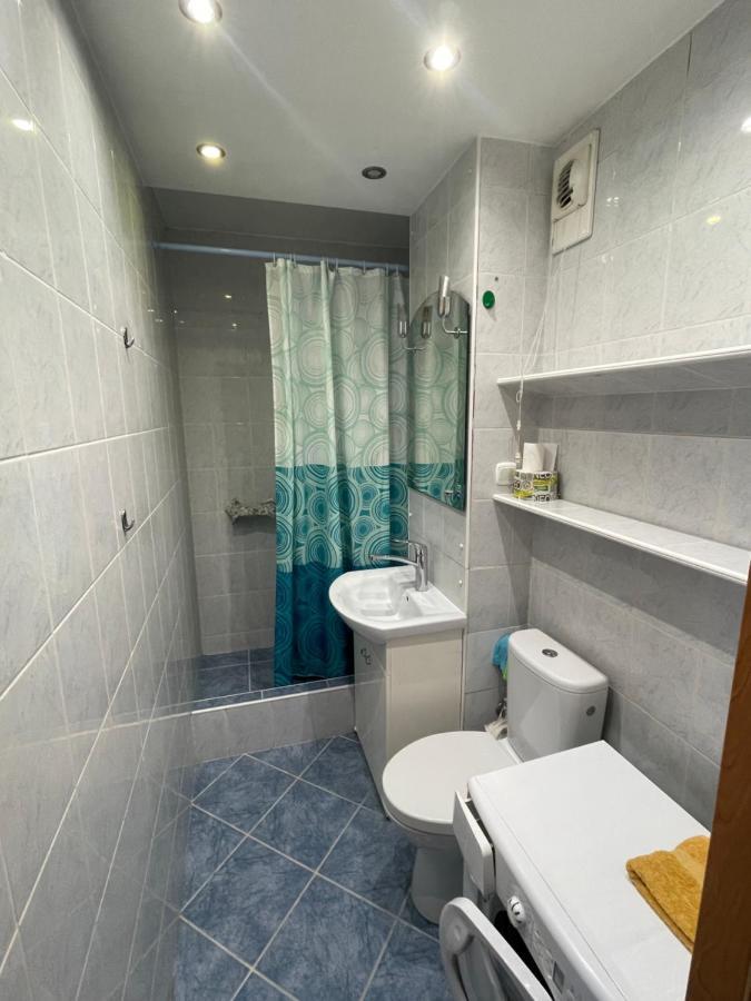 Appartement Sushi Metro Wifi 500 Mbs, 70'tv Netflix Appletv+ Warschau