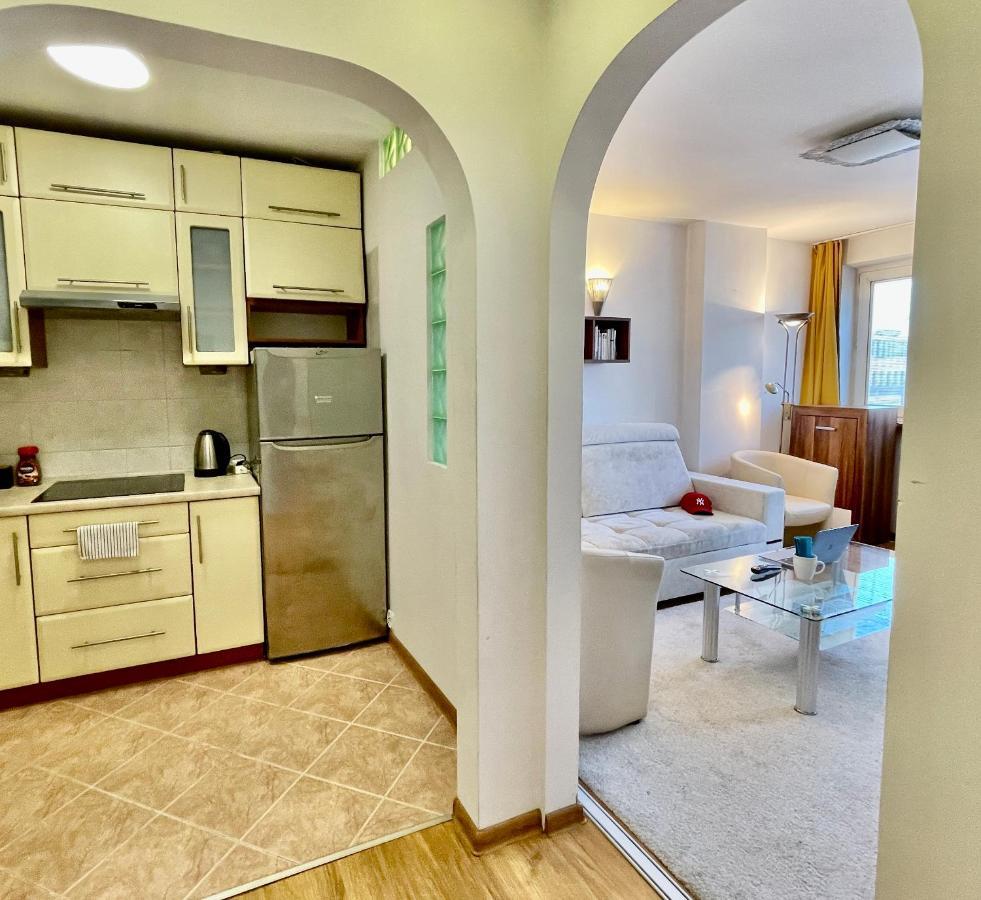 Appartement Sushi Metro Wifi 500 Mbs, 70'tv Netflix Appletv+